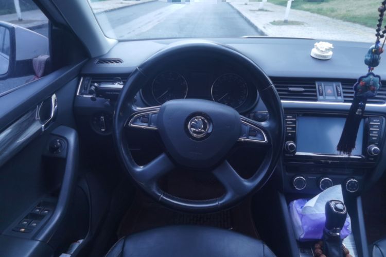 Used Skoda Octavia 2016 1.6L Automatic Smart Drive Edition