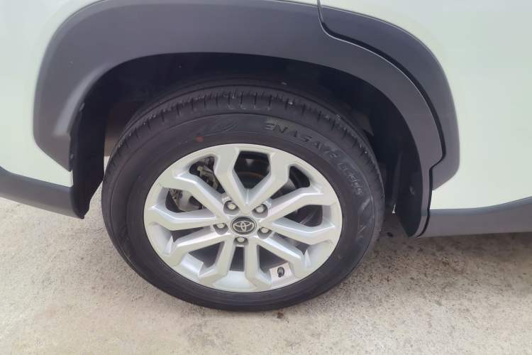 Used Toyota FRONTLANDER 2023 2.0L CVT Elite Edition