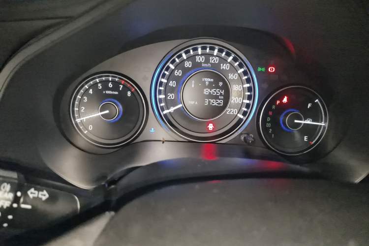 Used Honda Crider 2013 1.8L automatic luxury edition Odometer Close Up