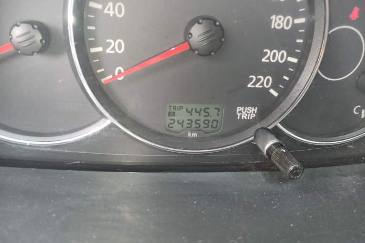 Used Mitsubishi Pajero Sport 2013 2.4L Manual Two-Wheel Drive Comfort Edition