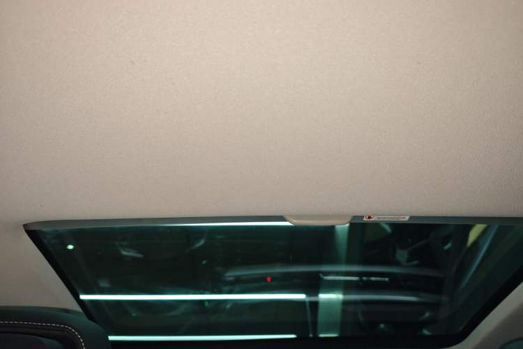 Used Volkswagen FAW-Volkswagen CC 2021 380TSI Striking Edition Headliner