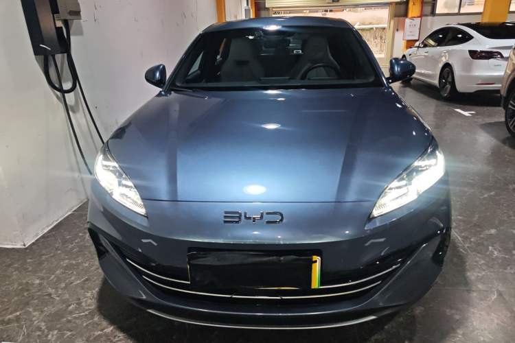 Used BYD Seal 06 New Energy 2024 DM-i 80KM Luxury Model Front