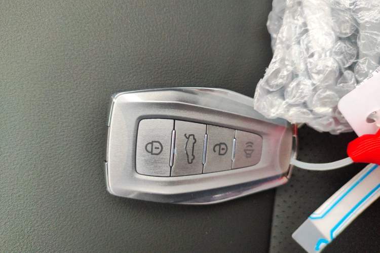 Used Geely Auto Coolray 2025 1.5L CVT Super Edition
