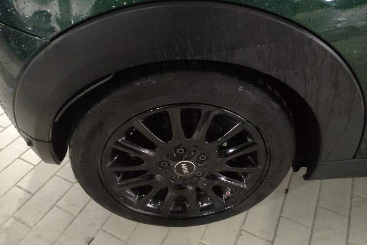 Used MINI 2016 1.2T ONE Pioneer Edition Exterior 5