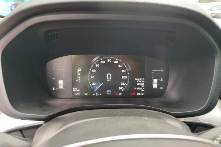 Used Volvo XC60 2019 T4 Zhiyi Edition China V Standard
