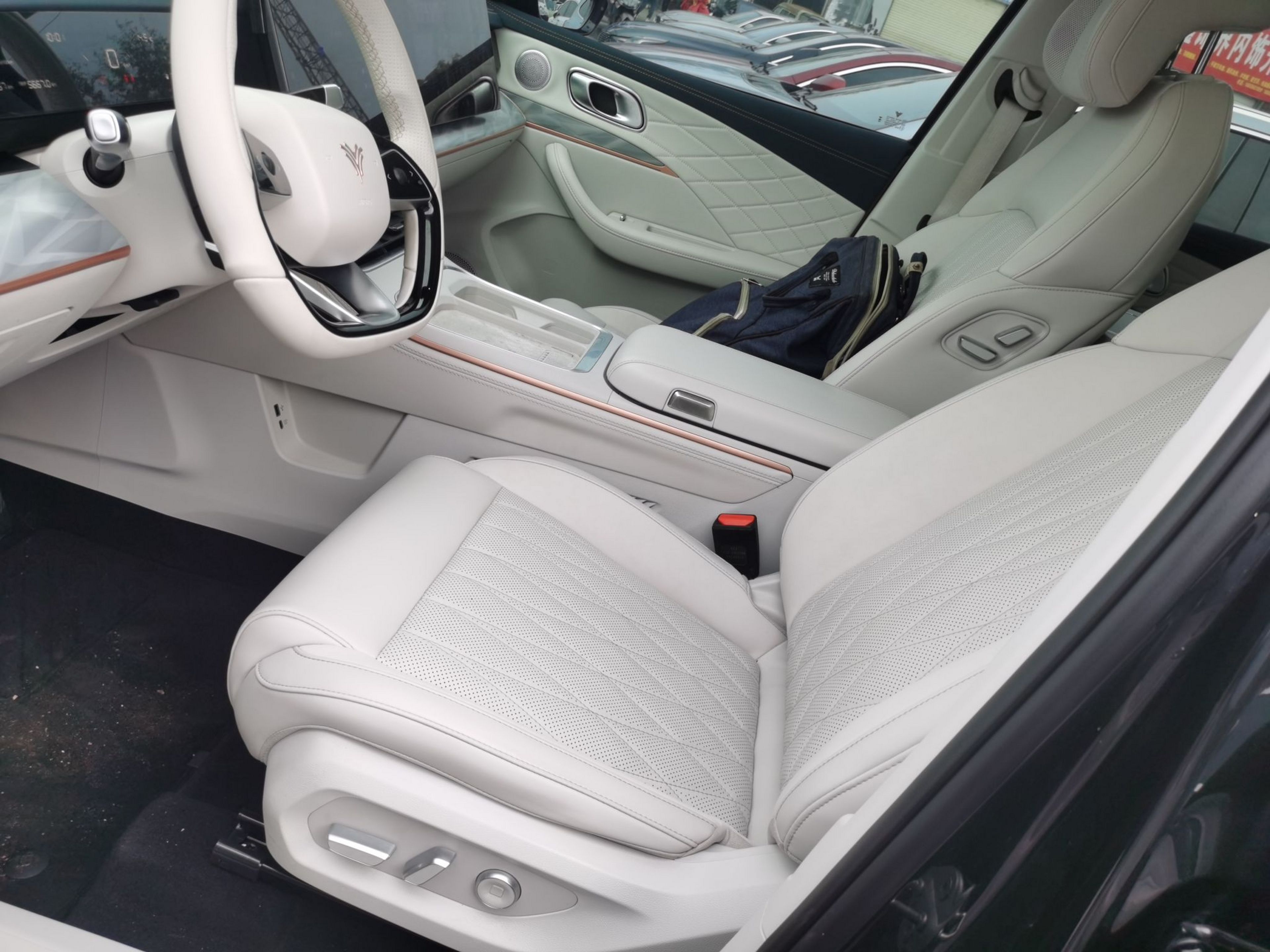 Avant de la voiture