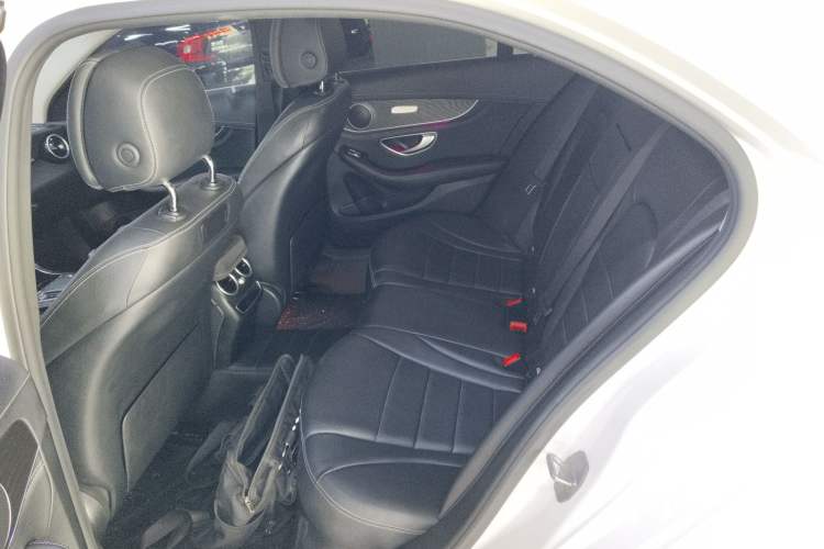 Used Mercedes-Benz C-Class 2019 C 260 L 4MATIC Sport Edition
