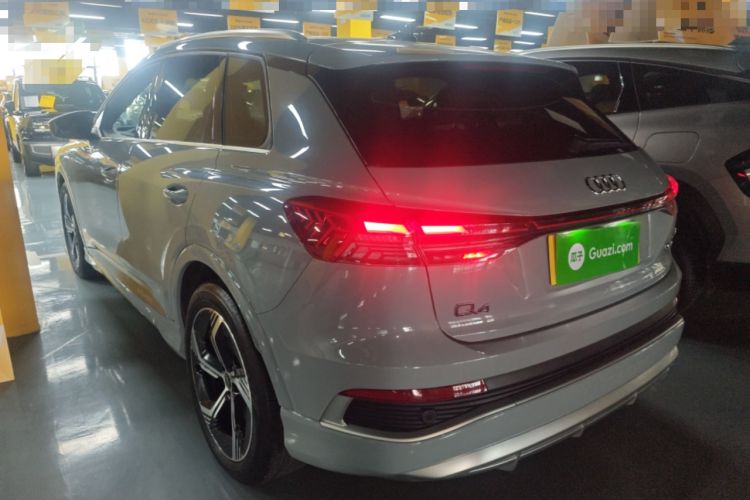 Used Audi Q4 e-tron 2022 50 e-tron quattro Visionary Edition
