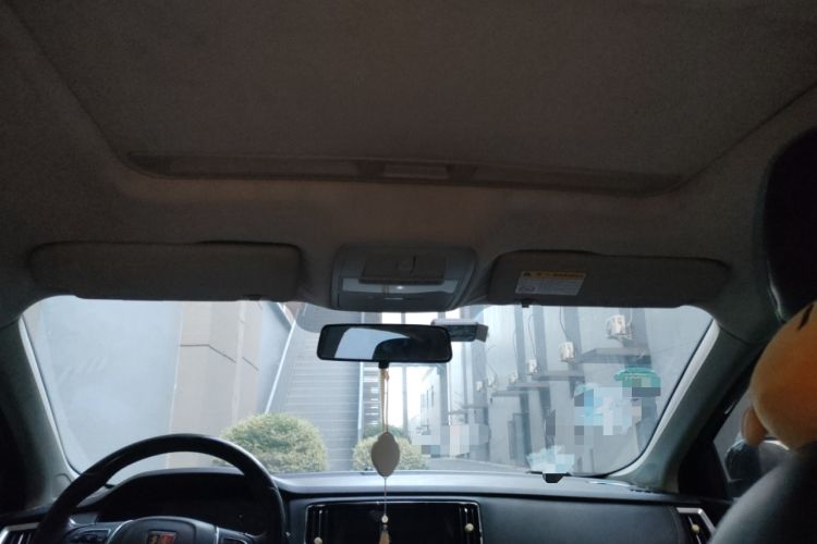 Used Roewe i6 2017 20T Automatic Internet ZhiZun Edition