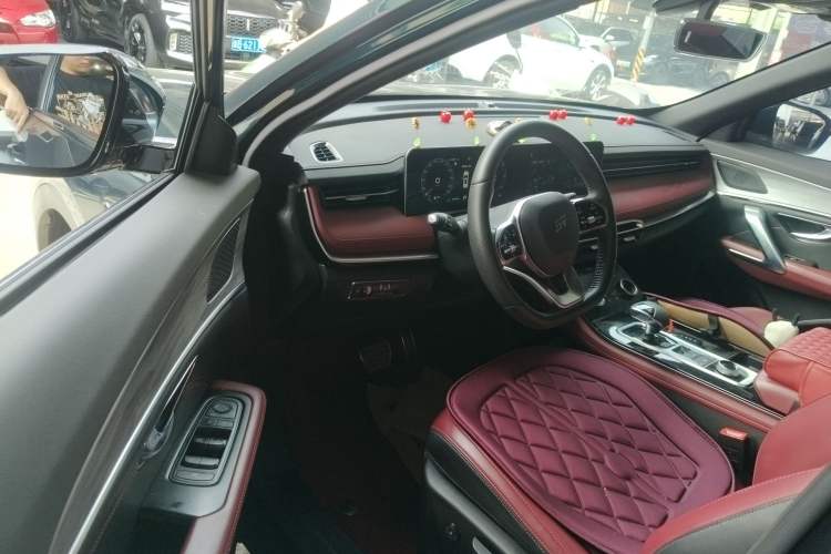 Used JETOUR X70 C-DM 2024 Far Voyage Edition 7 Seats Driver Seat