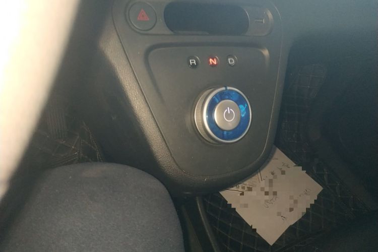 Used ORA White Cat 2020 401 km Long-Range Version Gear Lever