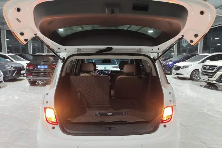 Used Buick GL6 2021 323T Mild Hybrid Connect Luxury Model
