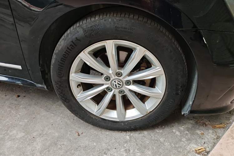 Used Volkswagen Passat 2017 330TSI DSG Luxury Edition
