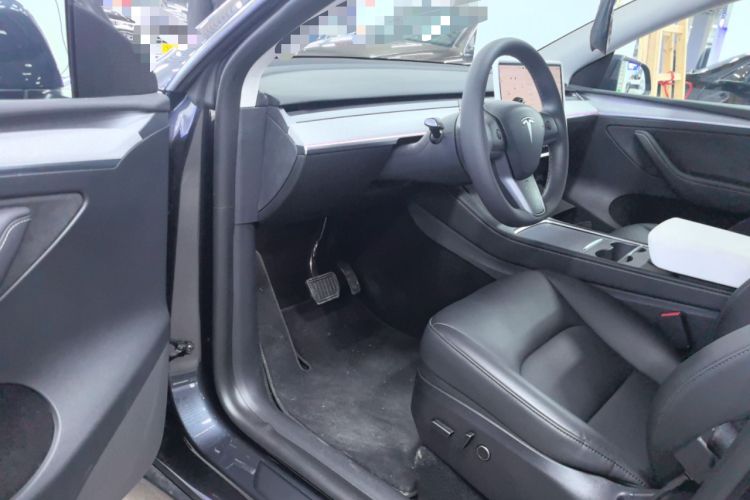 Used Tesla Model Y 2024 Rear-Wheel-Drive Version Driver Seat
