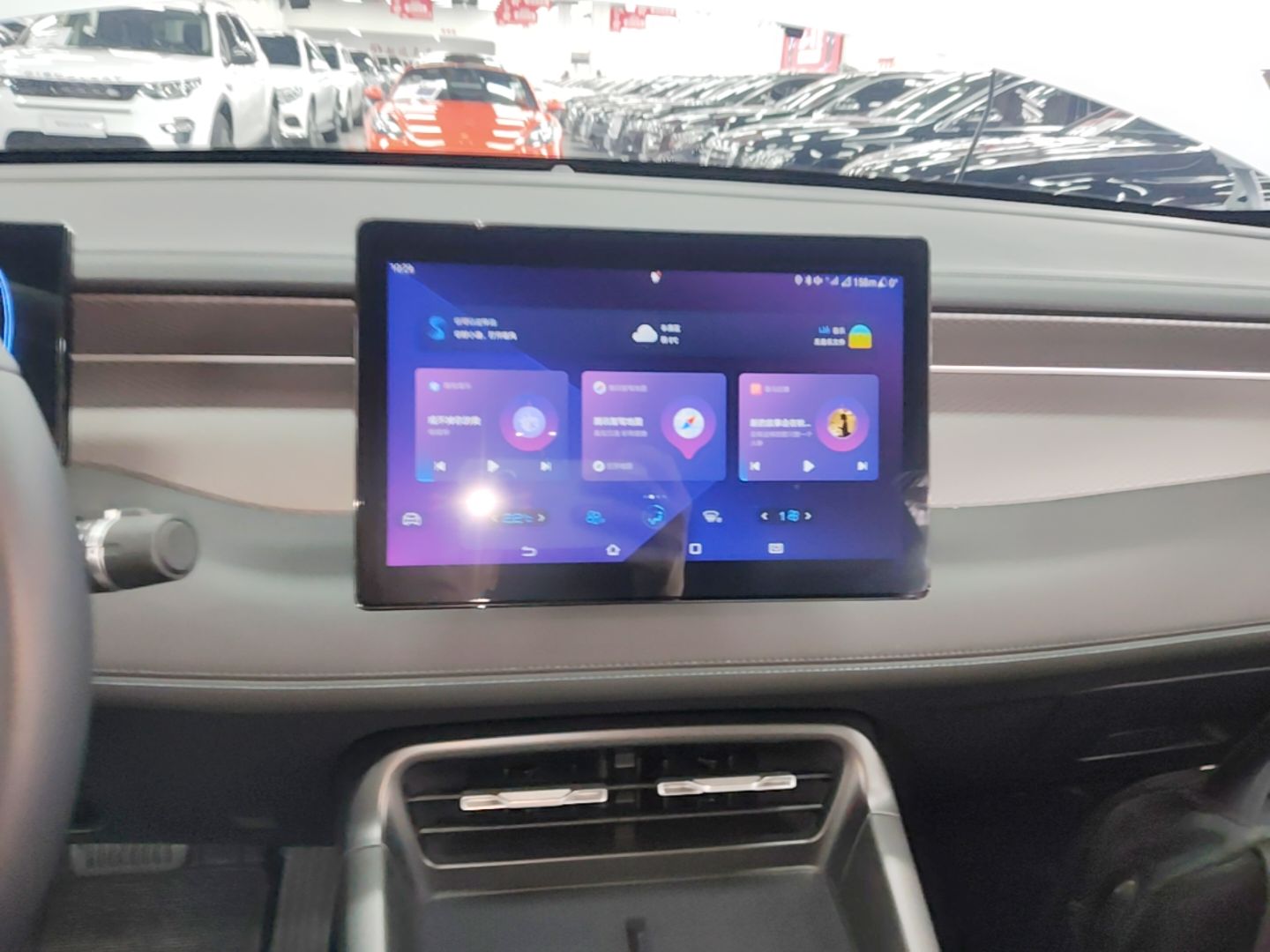 BYD Qin PLUS 2025 DM-i Smart Drive 55KM Leading Model — снимка 15