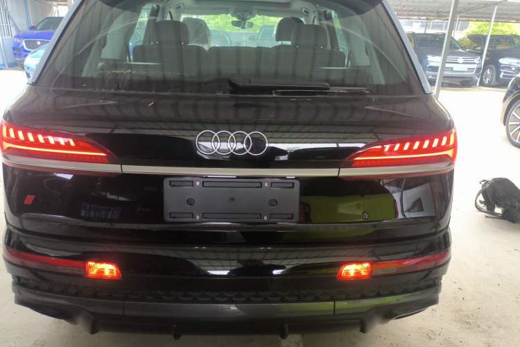 Used Audi Q7 2025 55 TFSI quattro S line Sport Edition