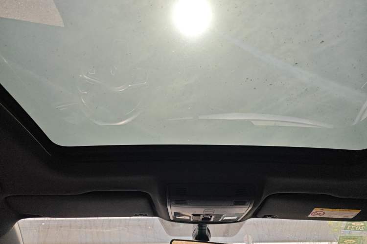 Used Volkswagen Tharu 2019 280TSI Two-Wheel Drive R-Line China VI Standard Headliner