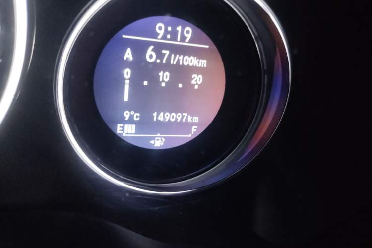 Used Honda Vezel 2015 1.8L CVT 2WD Luxury Model