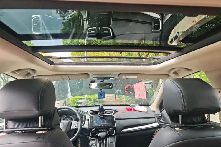 Used Honda CR-V 2021 240TURBO CVT 2WD Comfort Version Headliner