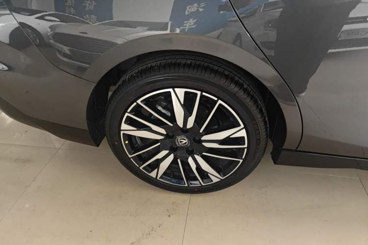 Used CHANGAN Eado 2026 Model, Fourth Generation, 1.5T 500Bar Smart Enjoyment Edition