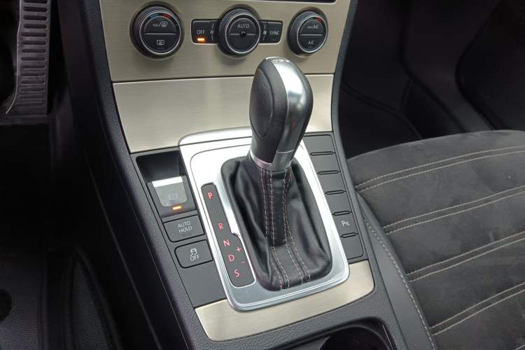 Used Volkswagen FAW-Volkswagen CC 2018 1.8TSI Prestige Model
