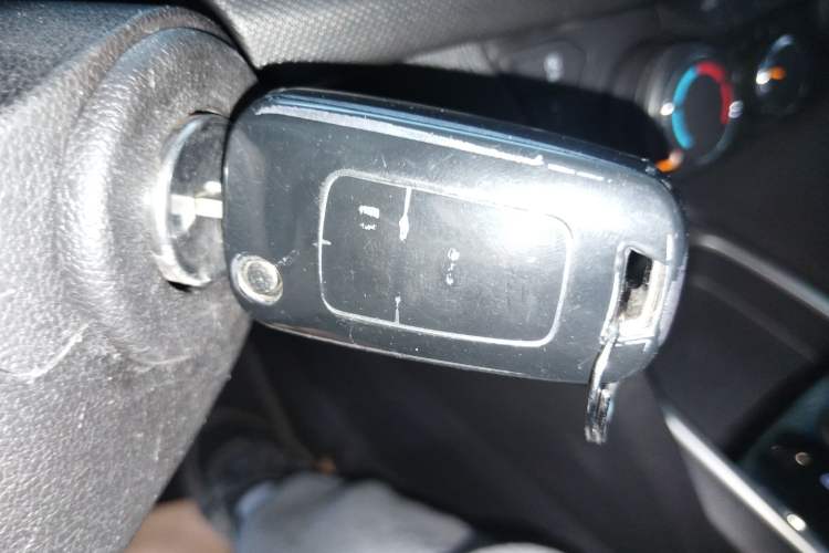 Used Chevrolet Cavalier 2019 320 Automatic Enjoyment with Sunroof Vehicle Key