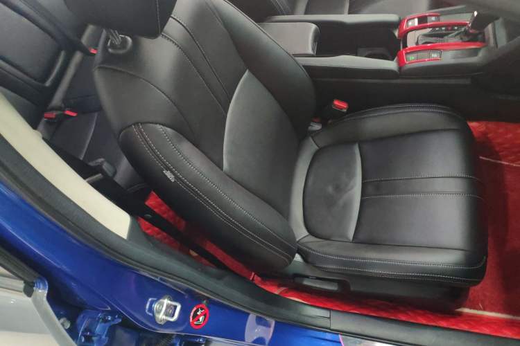 Used Honda Civic 2019 220TURBO CVT Dynamic Edition China VI Emission Standard Right Front Seat