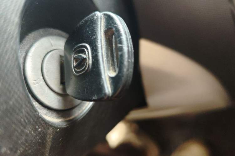 Used CHANGAN Benni mini 2012 1.0L Manual Family Edition China V Standard
