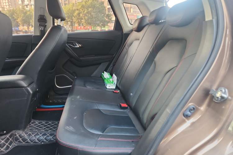 Used FAW Senya R7 2016 1.6L Automatic Luxury Model
