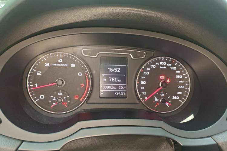 Used Audi Q3 2015 30 TFSI Comfort Model Instrument Cluster