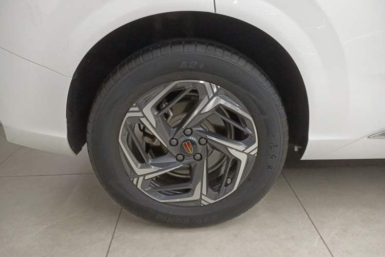 Used Hongqi HS3 2023 1.5T Two-Wheel Drive Shanwei Edition