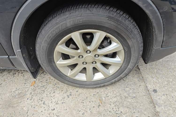Used Buick Envision 2021 532T Two-Wheel-Drive Luxury Version Right Front Wheel Hub