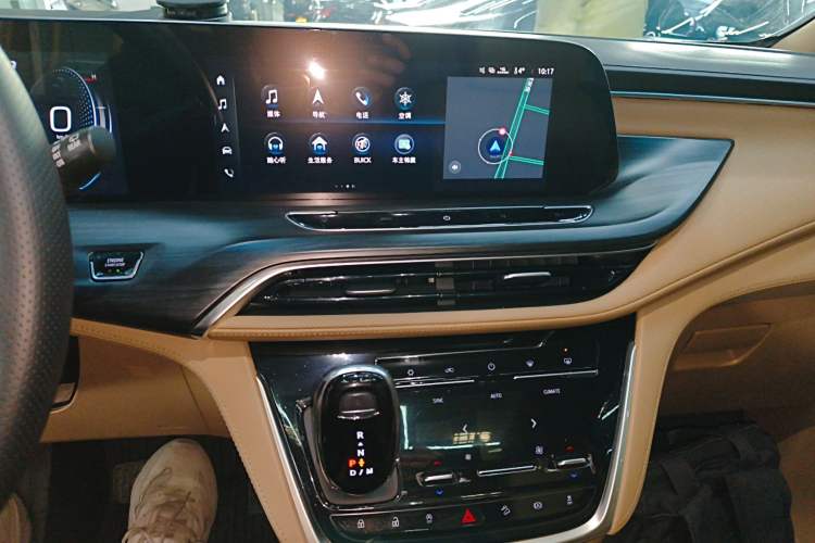 Used Buick GL8 2020 ES Land Cruiser 653T Luxury Model
