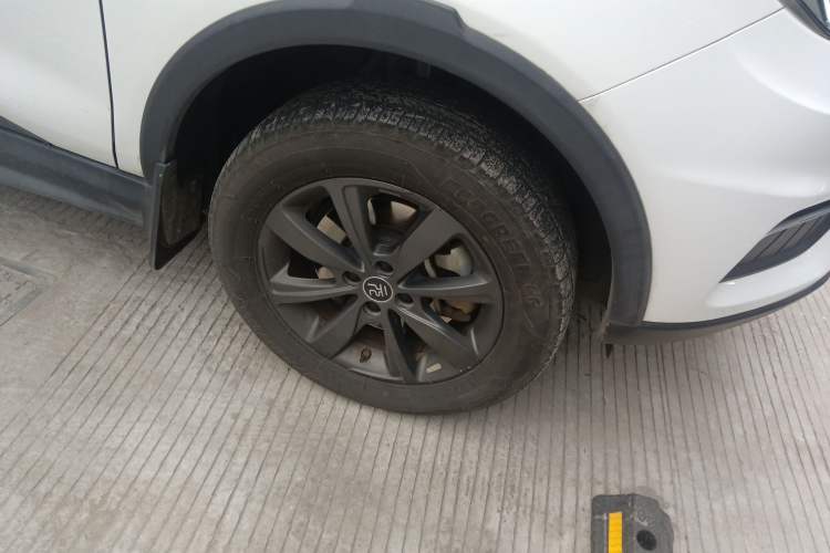 Used BYD Yuan New Energy 2019 EV535 Smart Connect Trendsetting Model