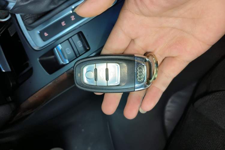 Used Audi A4L 2015 35 TFSI Automatic Comfort Model