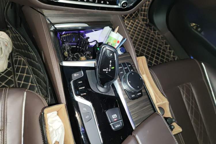 Used BMW 5 Series 2018 Revised Version 530Li Leading Edition Luxury Package
