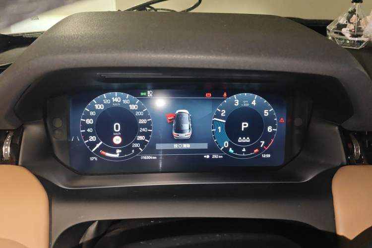 Used Land Rover Discovery Sport 2024 Luxury Custom Edition Instrument Cluster