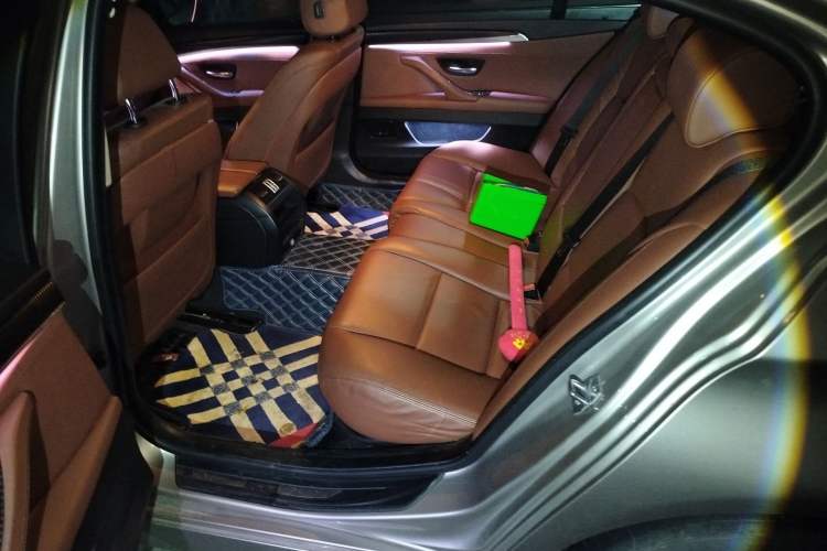 Used BMW 5 Series 2014 520Li Elegant Model
