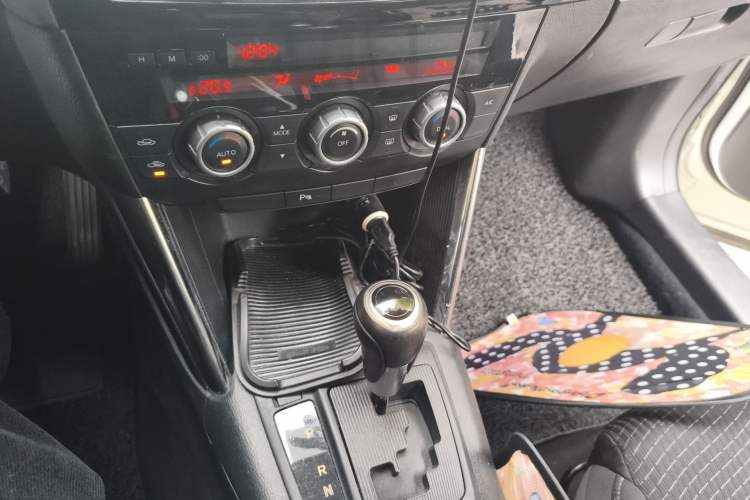 Used Mazda CX-5 2014 2.0L Automatic Two-Wheel Drive Urban Version Gear Lever