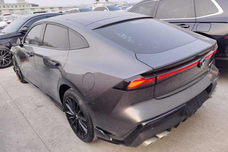 Used CHANGAN UNI-V 2023 1.5T Sport Edition
