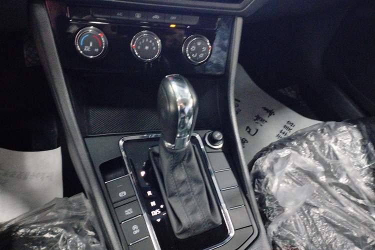 Used Volkswagen Bora 2021 1.5L Automatic Comfort Smart Connect Edition
