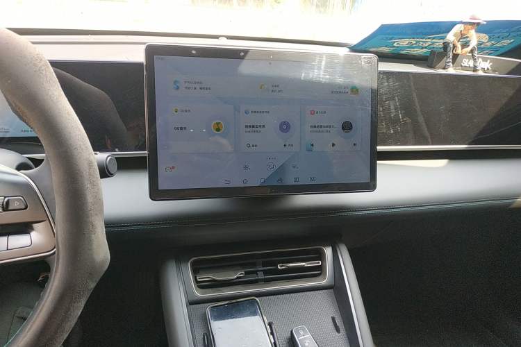 Used BYD Qin L 2024 DM-i 80KM Beyond Model Audio And AC Panel