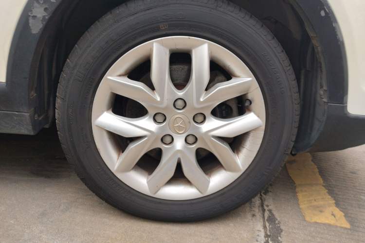 Used JAC Refine S3 2014 1.5L CVT Luxury Smart Model