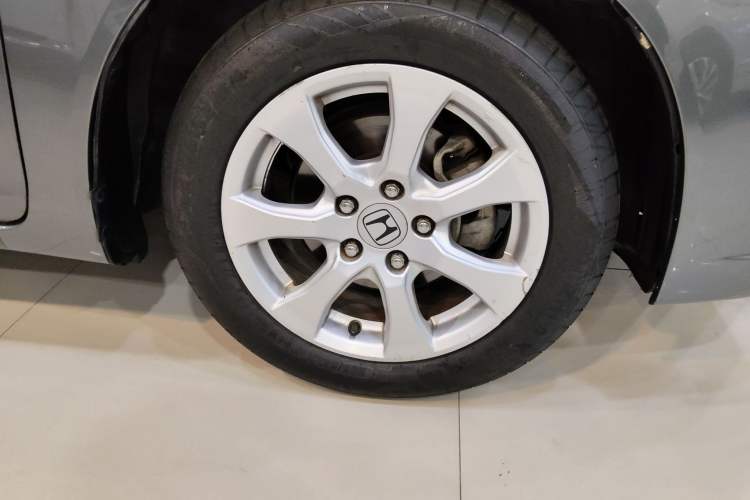 Used Honda Civic 2012 1.8L automatic comfort version Right Front Wheel Hub