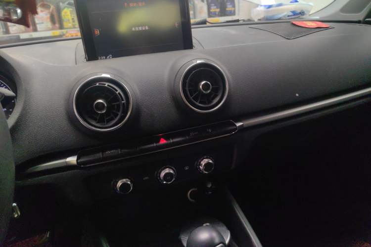 Used Audi A3 2017 Limousine 35 TFSI Ambition Edition