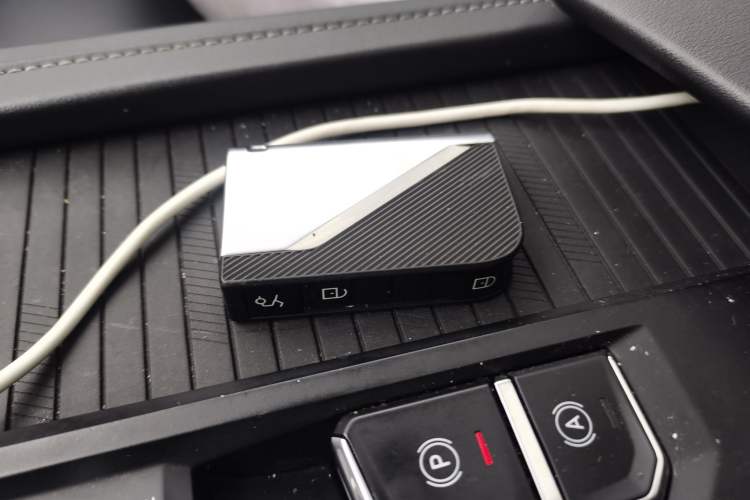 Used Lynk & Co 06 2023 Remix 1.5T JinPro
