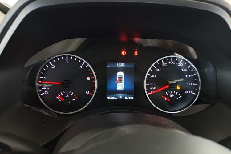 Used Great Wall Poer 2020 2.0T Commercial Version Automatic Diesel Two-Wheel Drive Elite Trim with Long Bed – GW4D20M
