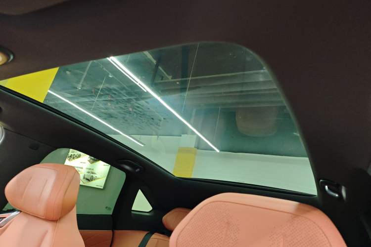 Used Deepal S07 2025 520Max Huawei Qiankun Intelligent Driving ADS SE Pure-Electric Version
