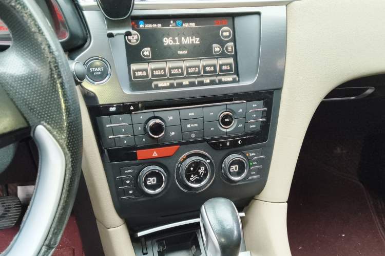 Used DS 6 2014 1.6T Luxury Edition THP160