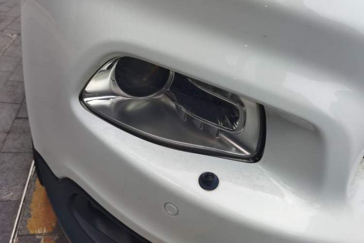 Used Jeep Cherokee 2014 2.4L Elite Edition Right Front Headlight